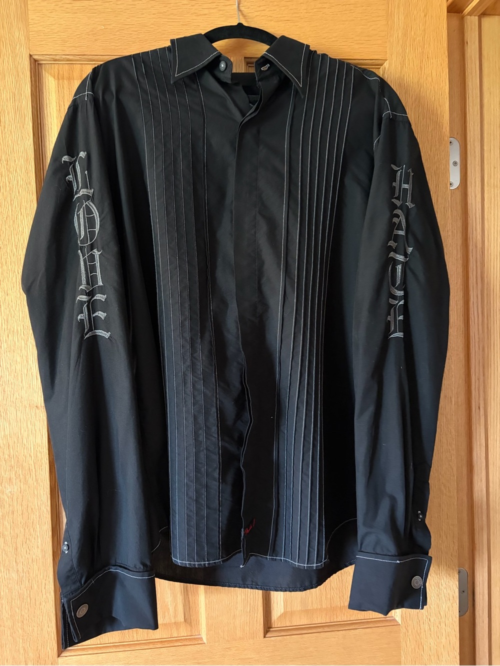 Men’s Fender Black Embroidered Long-Sleeve Shirt